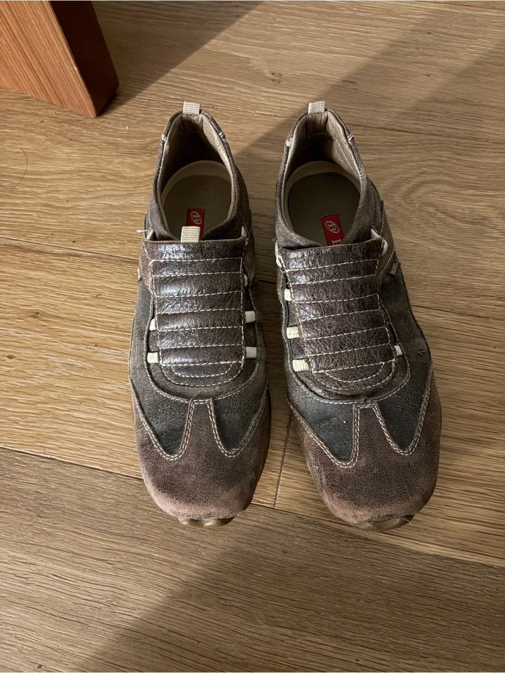 Casual women’s Brown Suede Sneakers
